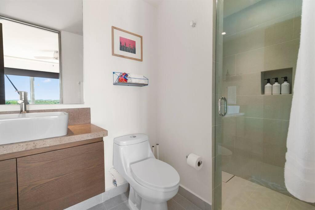 3 Bedroom Luxury Condo Next To Beach & Pools, Ac And Internet أكومال المظهر الخارجي الصورة